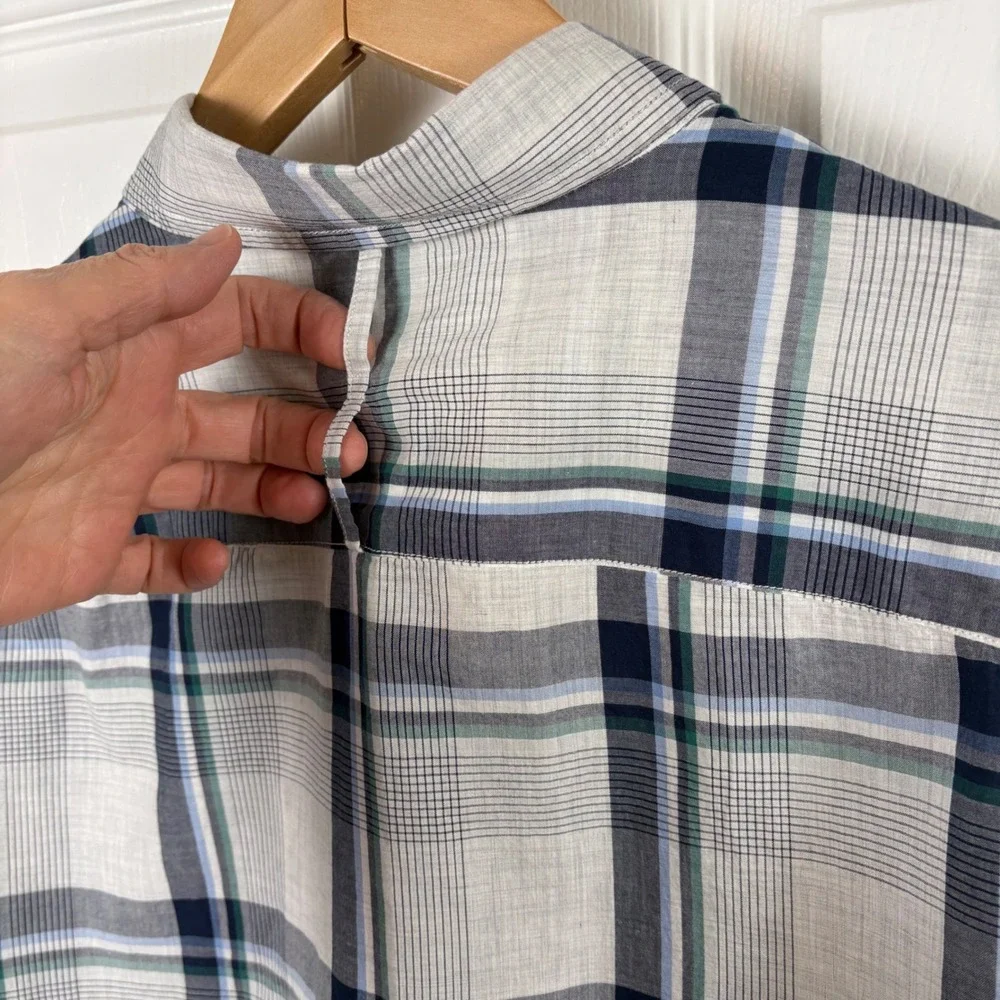 Banana Republic Men's‎ L Button-Down Shirt Blue Plaid Untucked Slim Fit Cotton